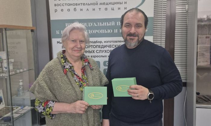 «Буду слышать» — совместный проект ООО «КЦВ МИР» и компании «Отолит», помогающий пациентам вернуть слух